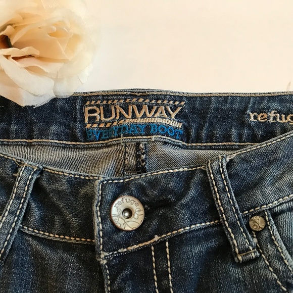 Refuge Runway Every Day Bootcut Distressed Jeans - Picture 5 of 5